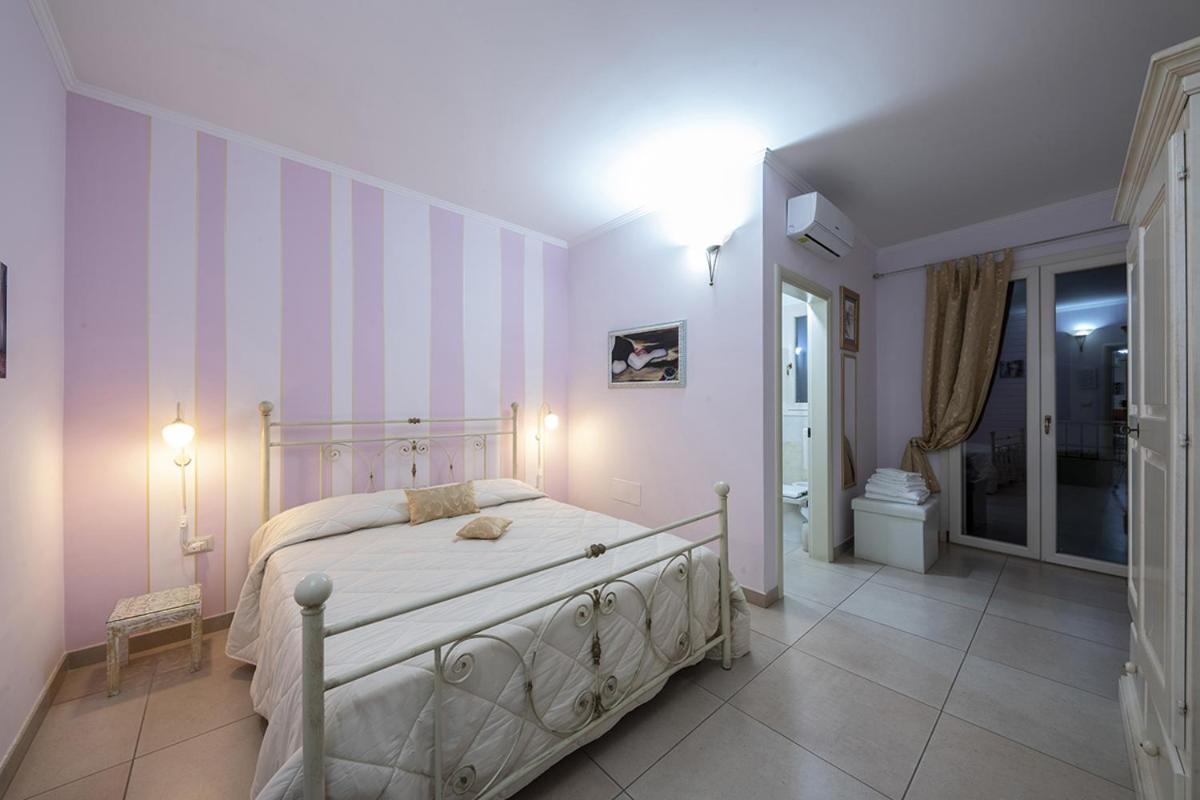 Bed and Breakfast Adua Art Castrignano del Capo Habitación foto
